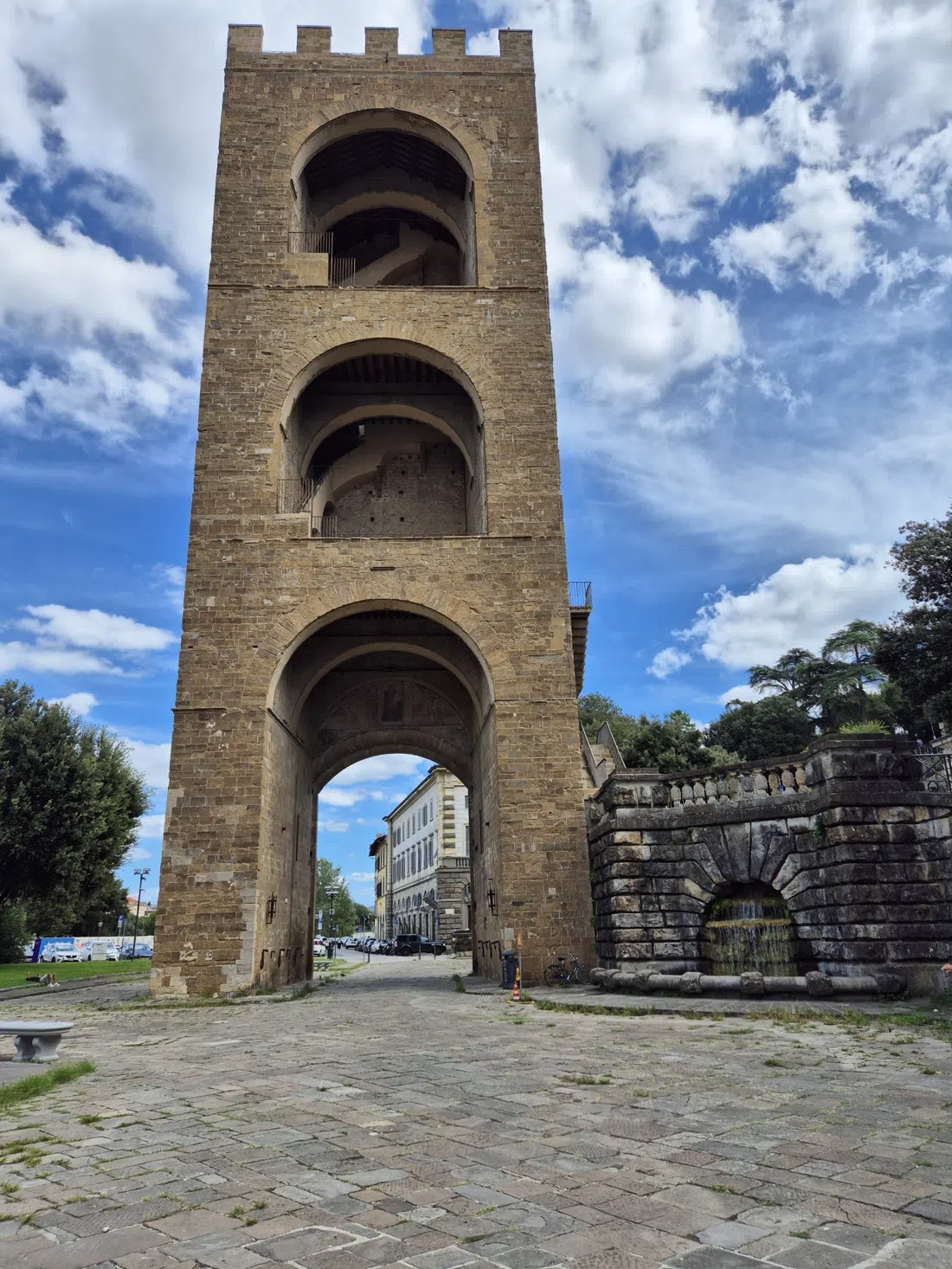 Torre San Niccolò, Florencia