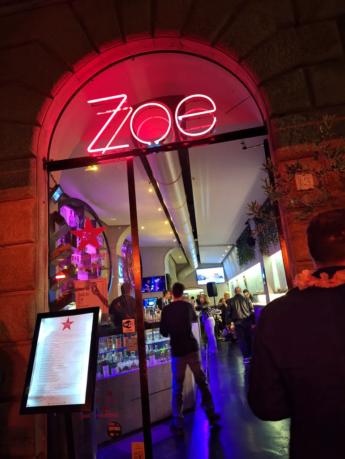 Zoe, Florence