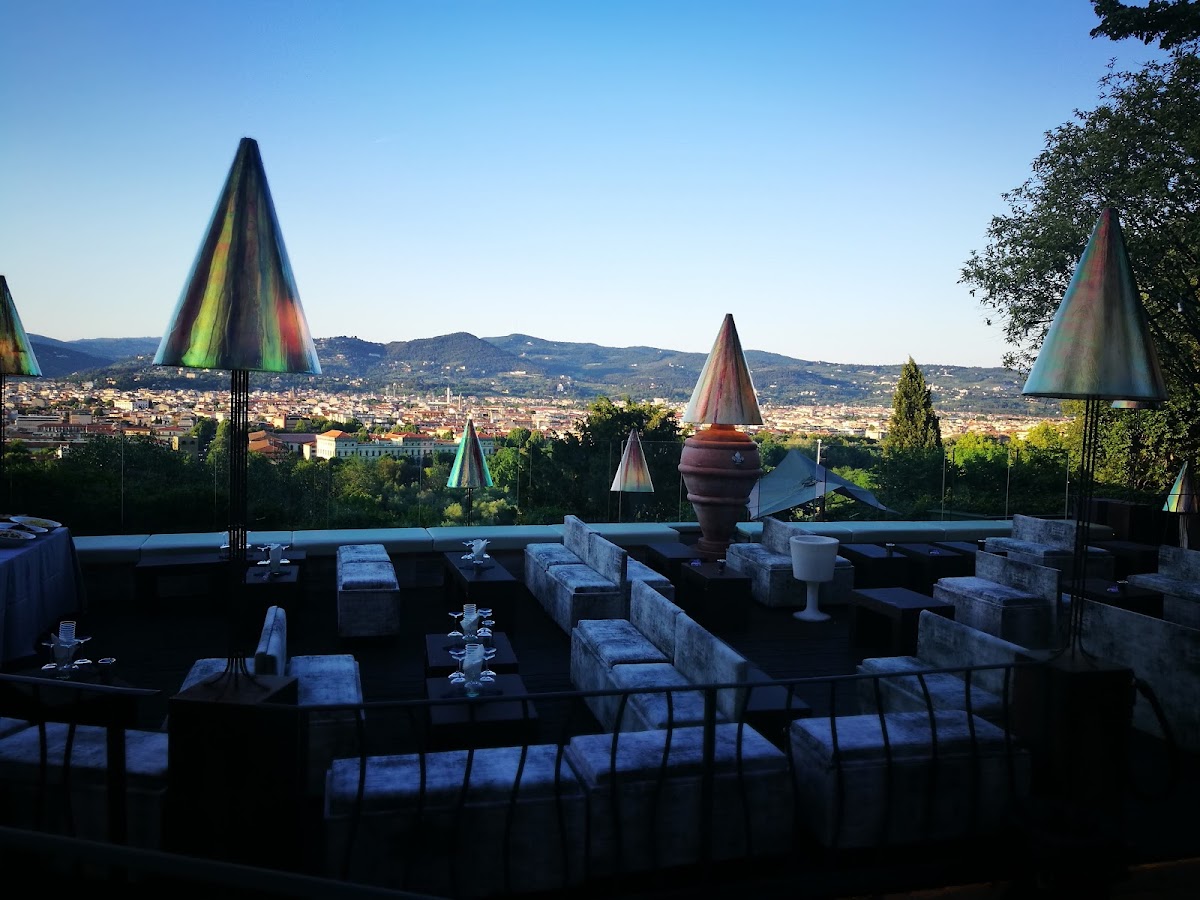 Flo Lounge Bar — photo 4
